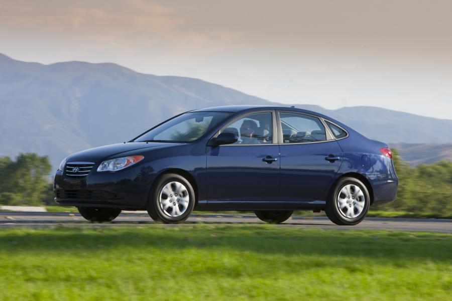  Hyundai Elantra Blue 2010 года  (фото 28 из 32)